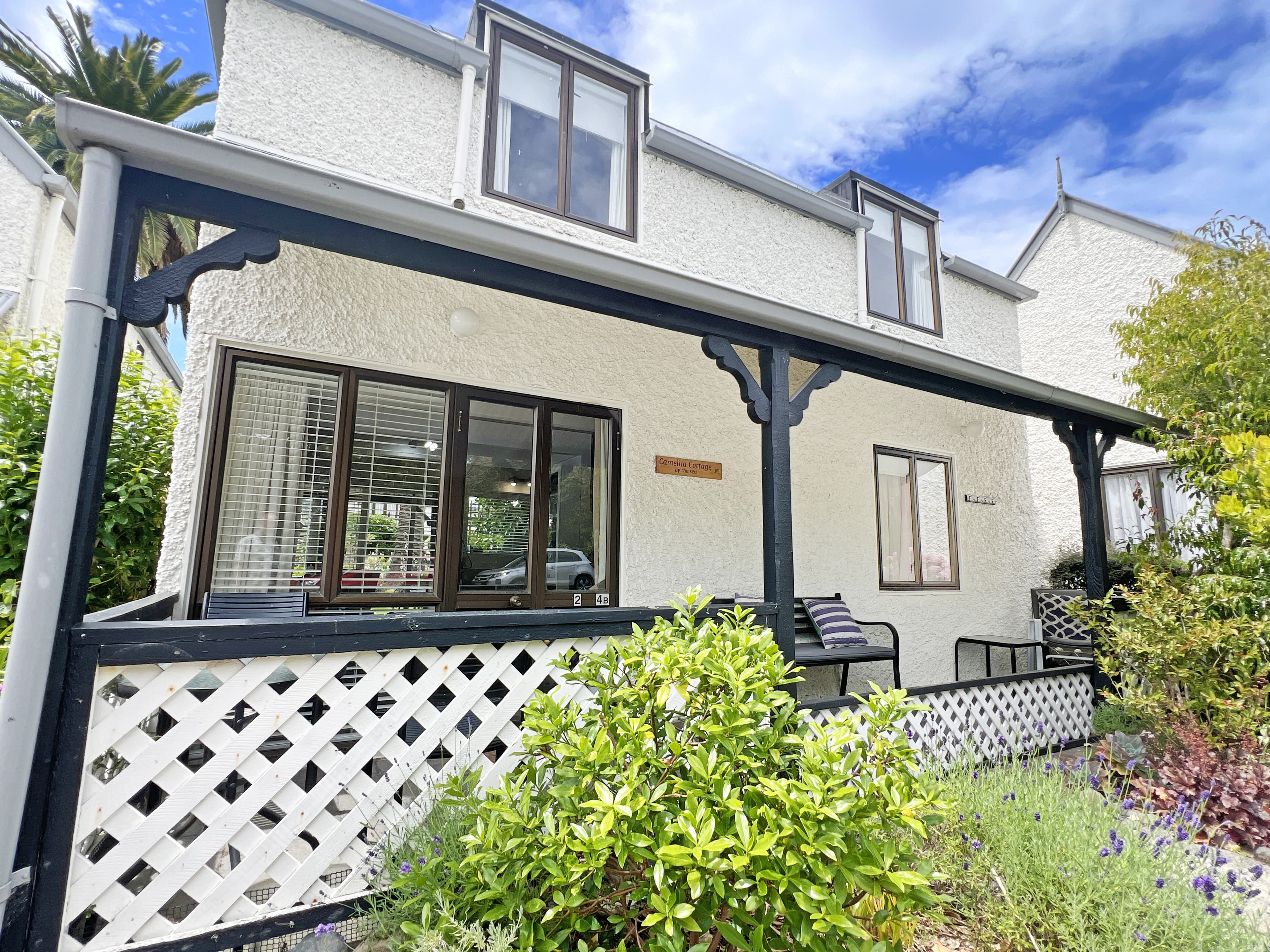 Unit 2 / Jacques Apartments - Holiday rental property in Akaroa